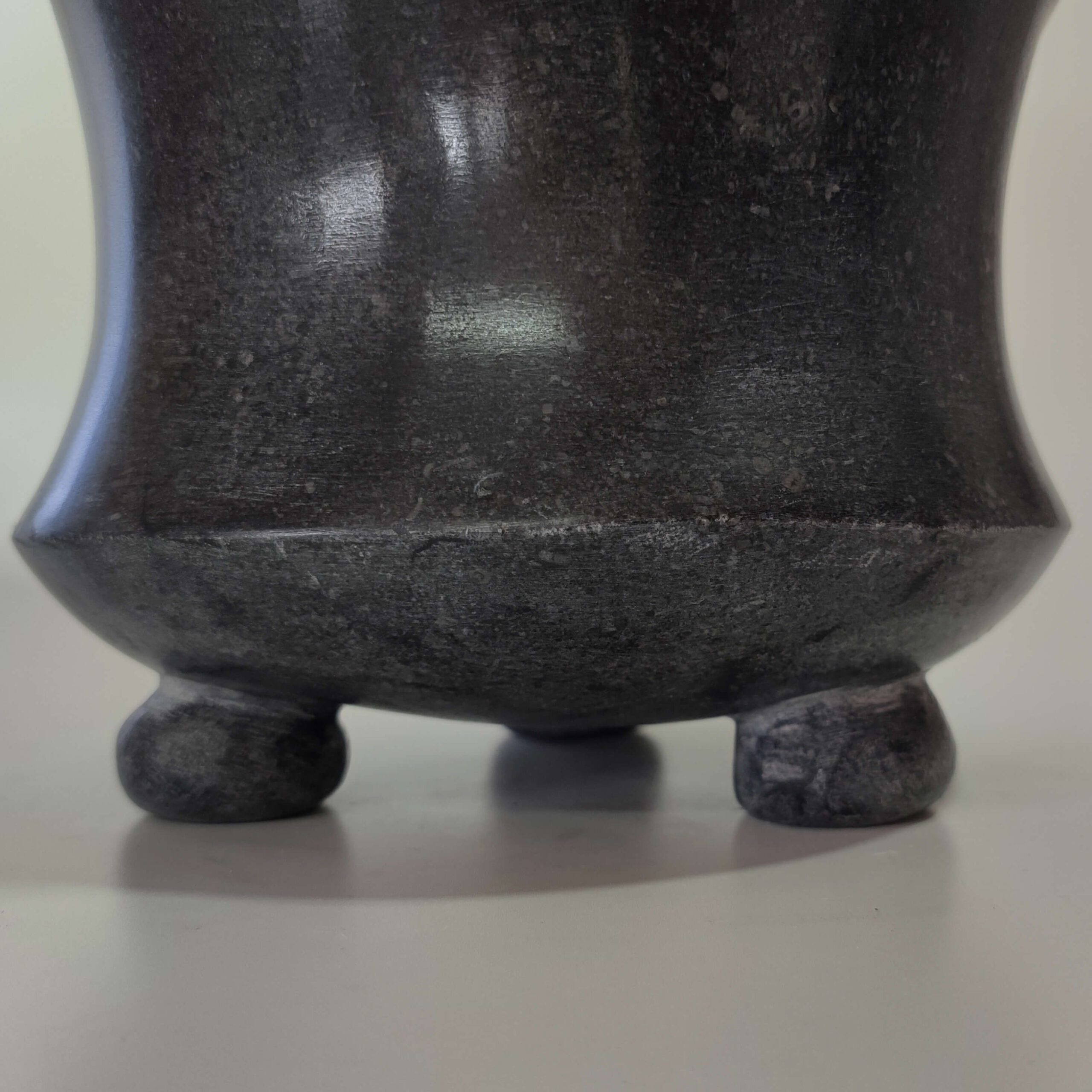 KILKENNY LIMESTONE VASE - Image 4